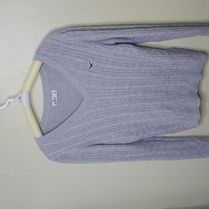 Hollister women's v neck sweater medium gray